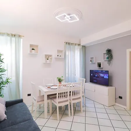 H11 Casino - Centro - Parcheggio Daire *